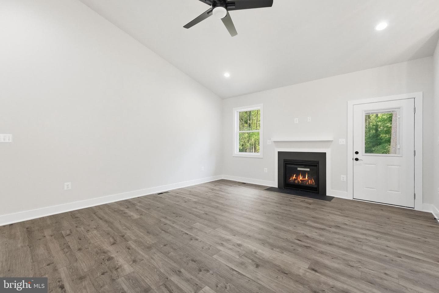 60 Sweetbriar Lane photo 9