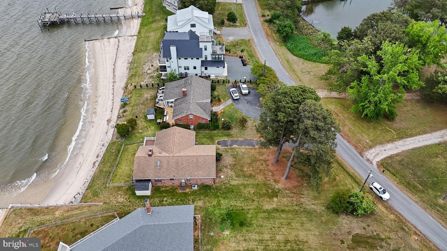 899 N Glebe Road photo 52