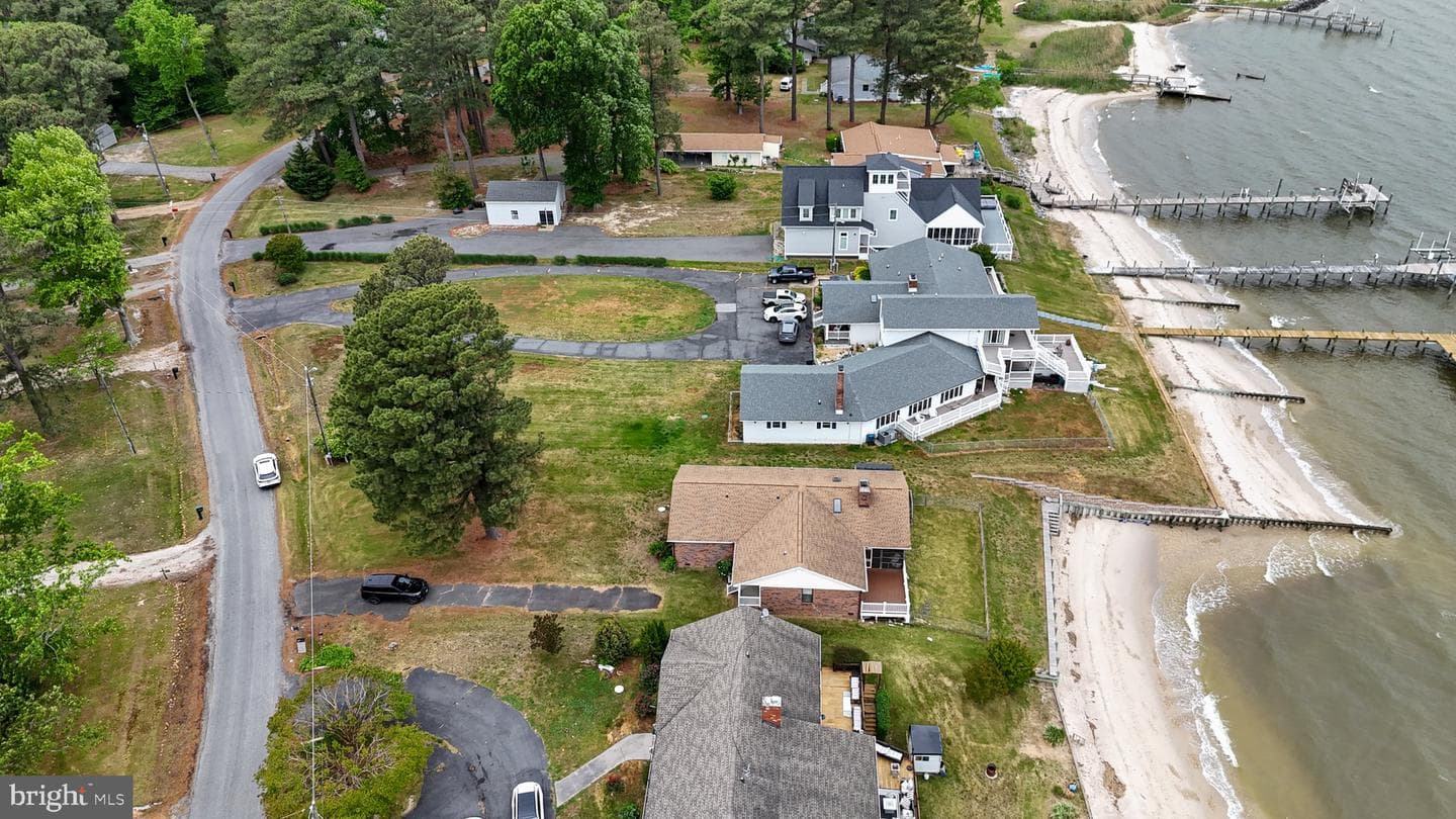 899 N Glebe Road photo 56