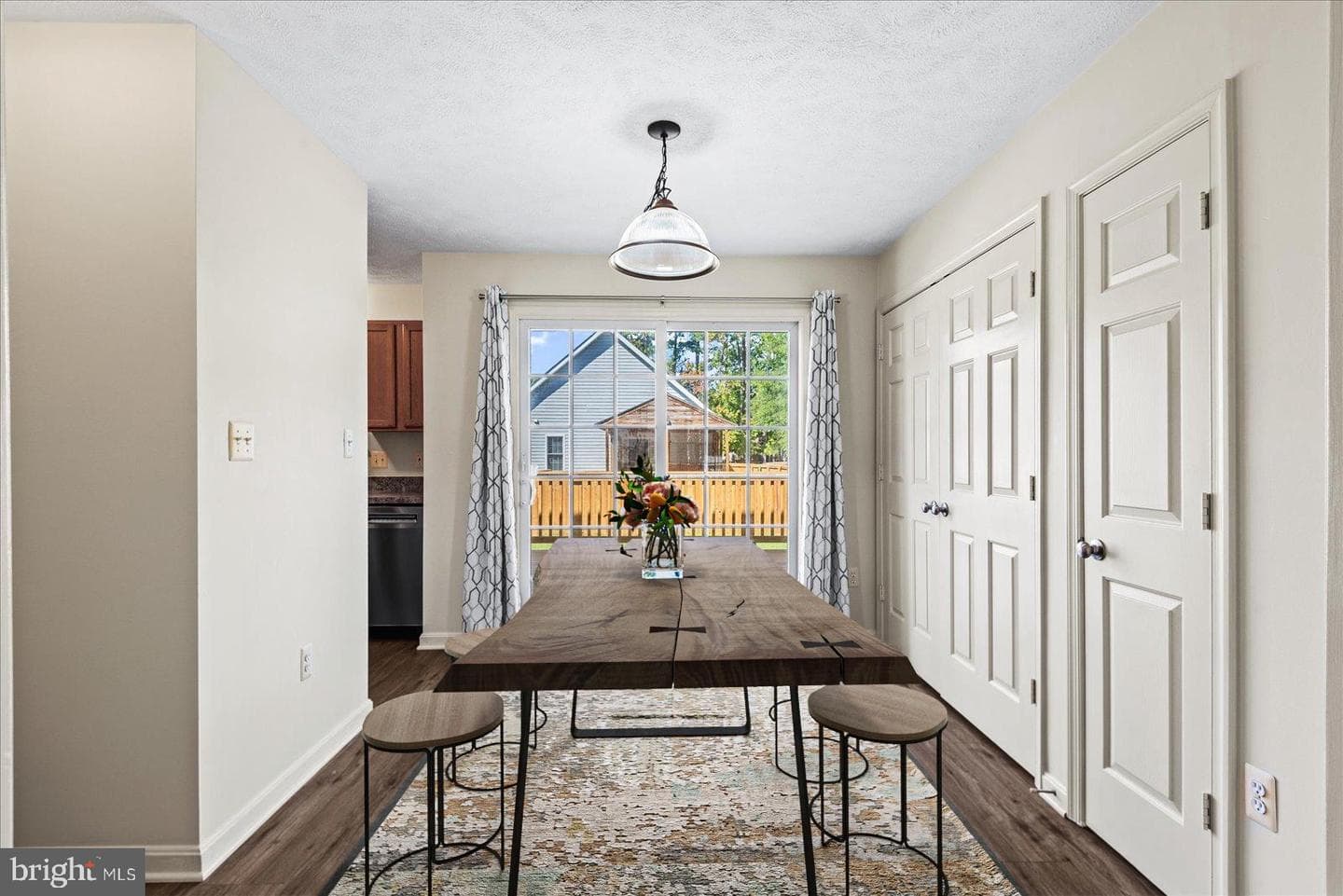 321 3rd Street photo 12
