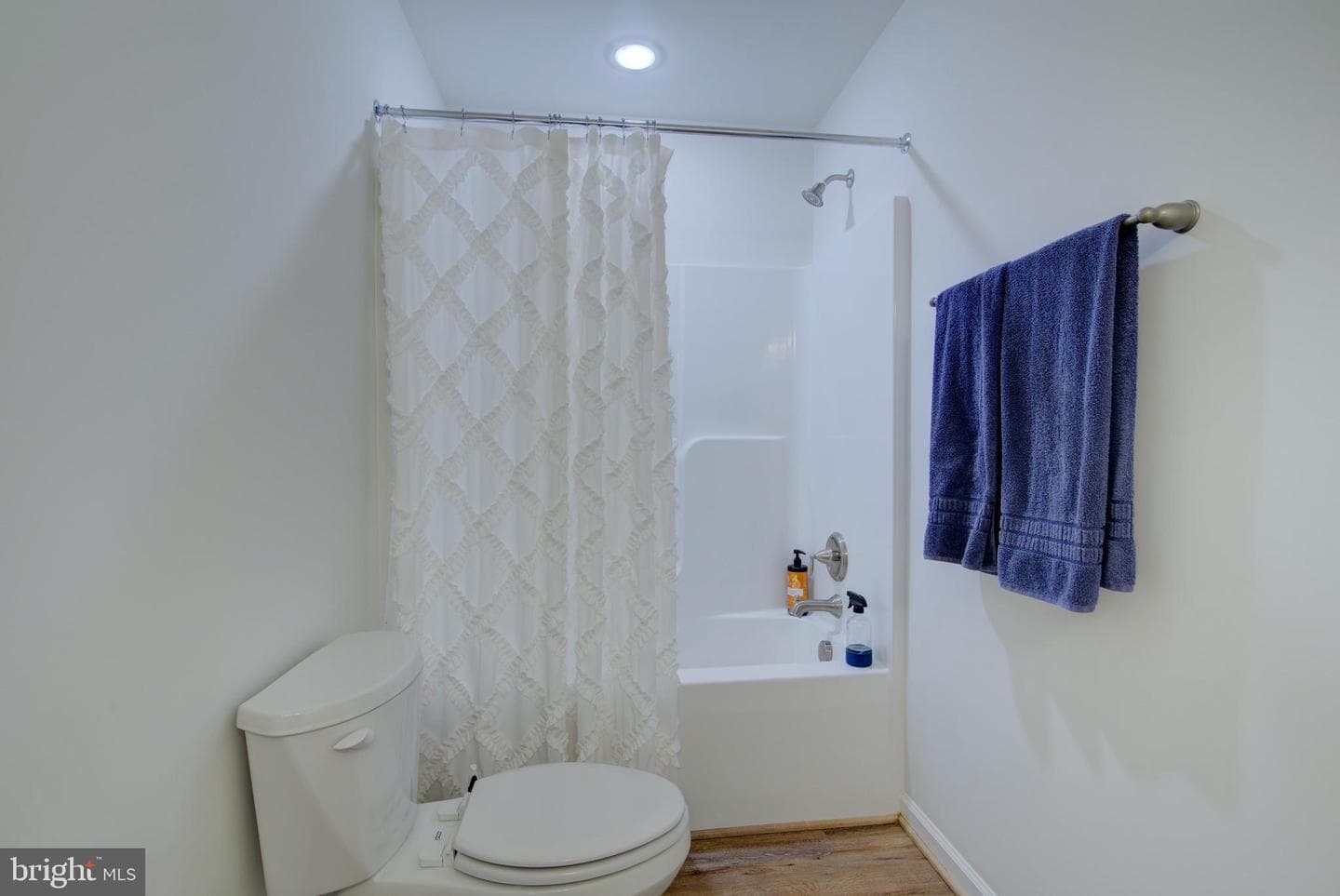 47 Magnolia Blvd (Former Cedar Lane) photo 34
