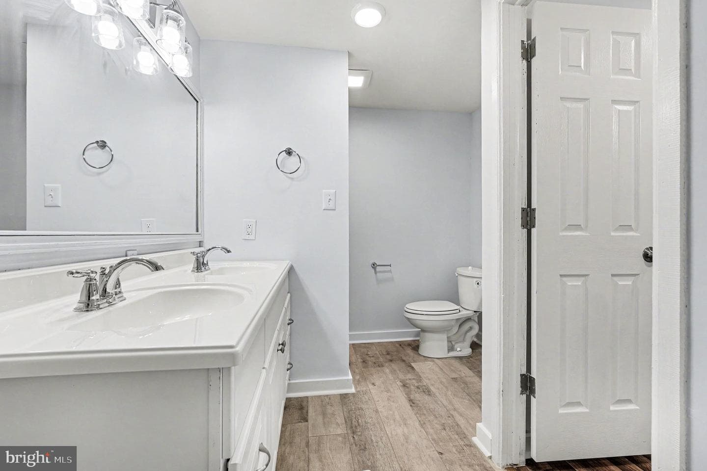 3301 Stratford Street photo 15