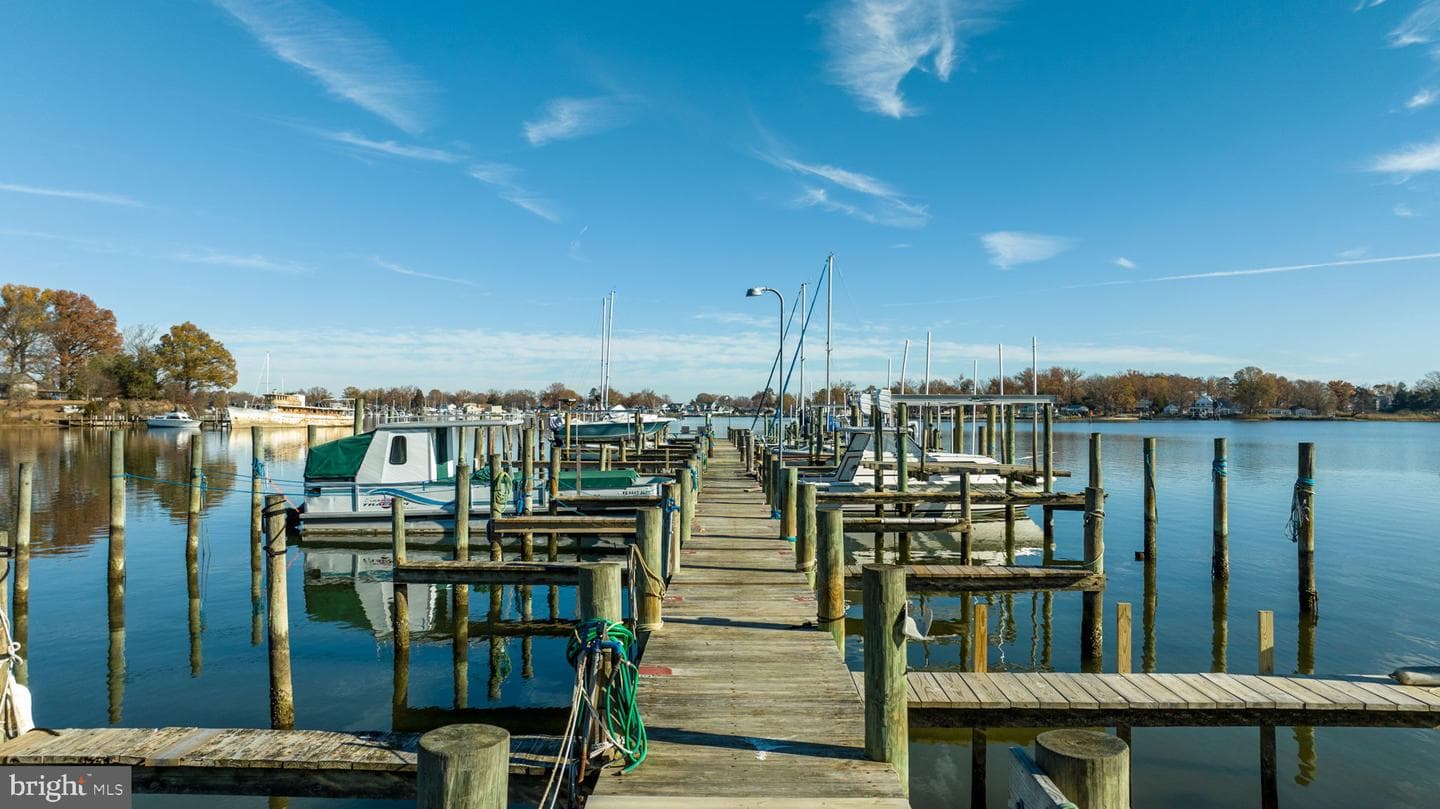 1058 Shore Drive photo 6