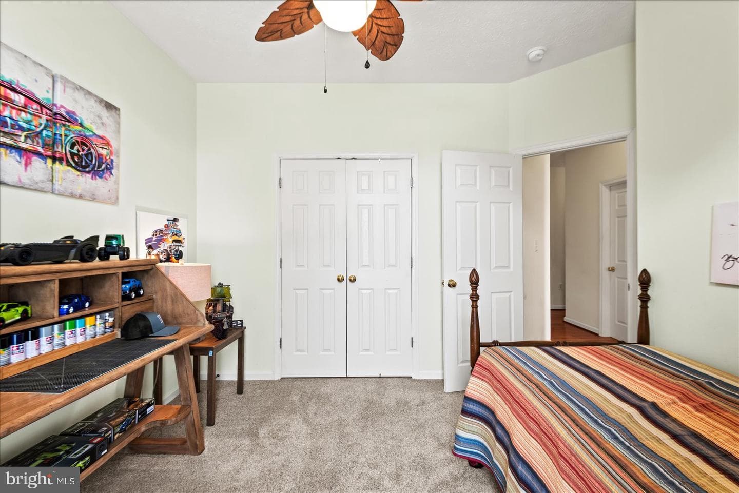 302 Forest Avenue photo 33