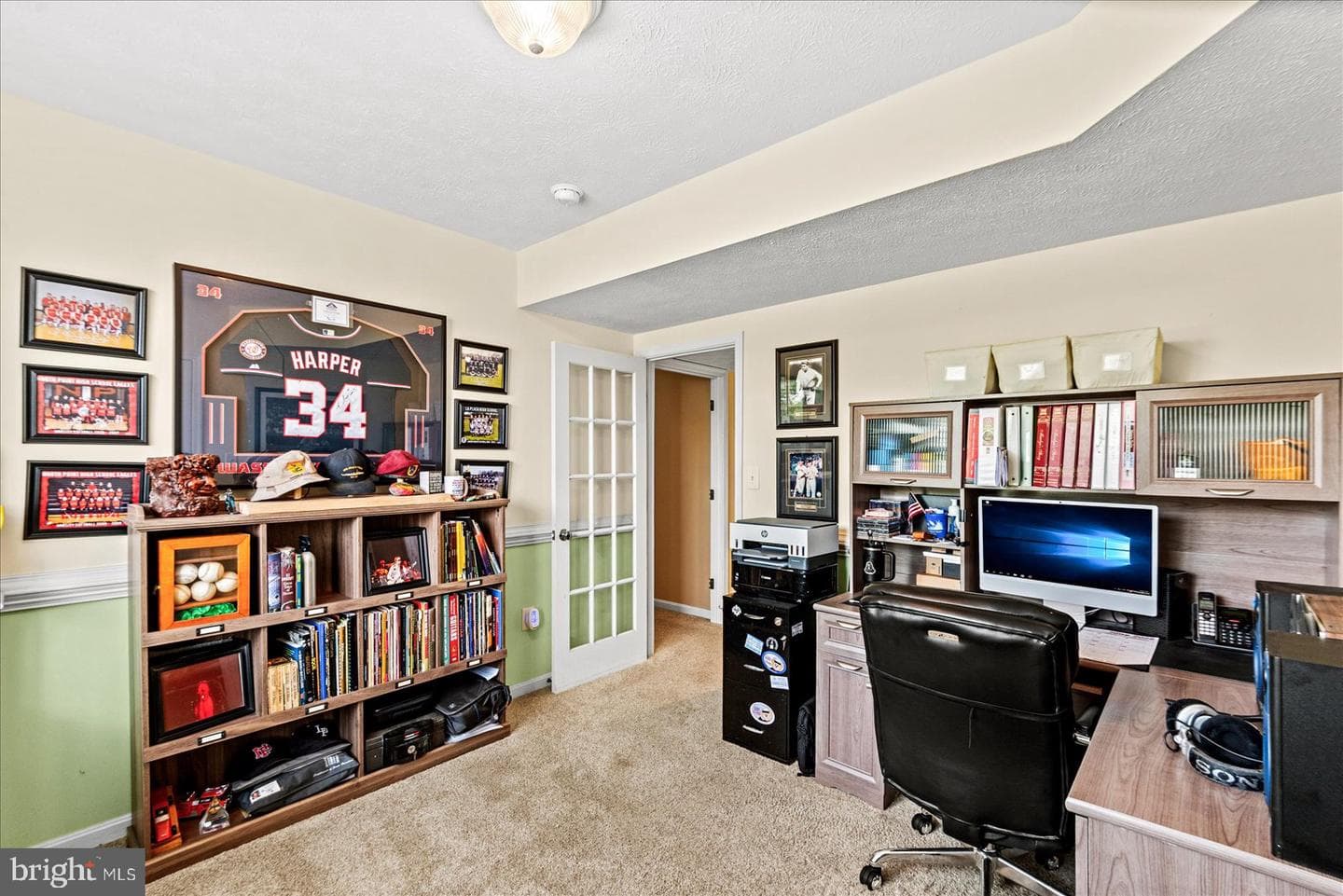 302 Forest Avenue photo 34