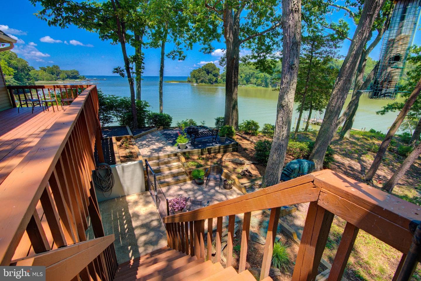 579 Bay Pointe Drive photo 1