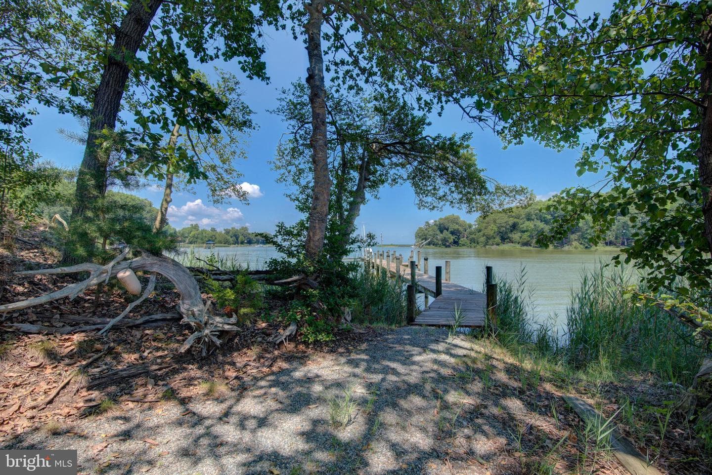 579 Bay Pointe Drive photo 33