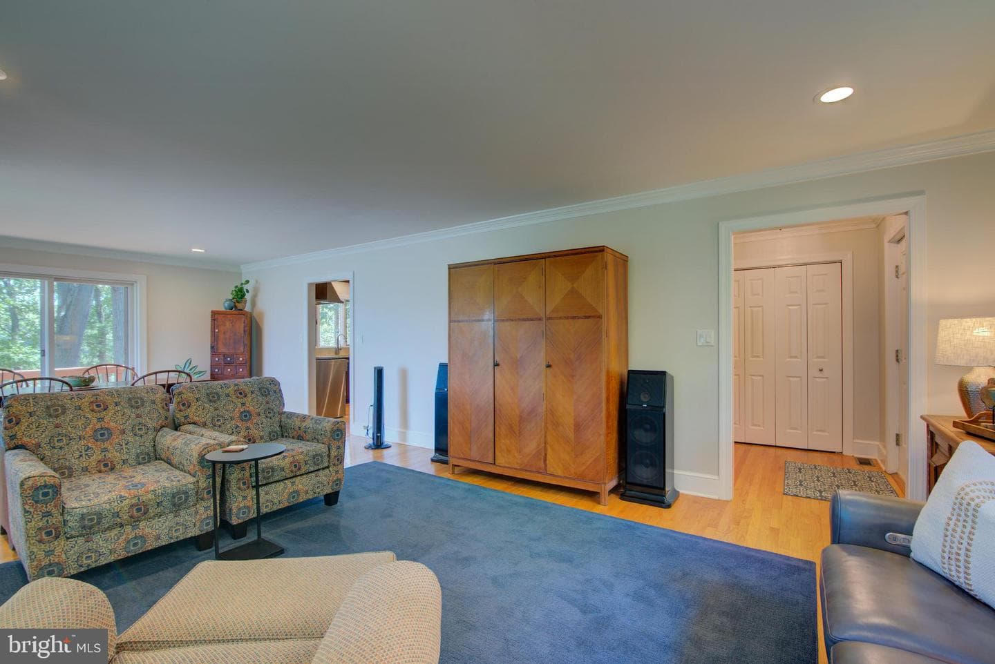 579 Bay Pointe Drive photo 48