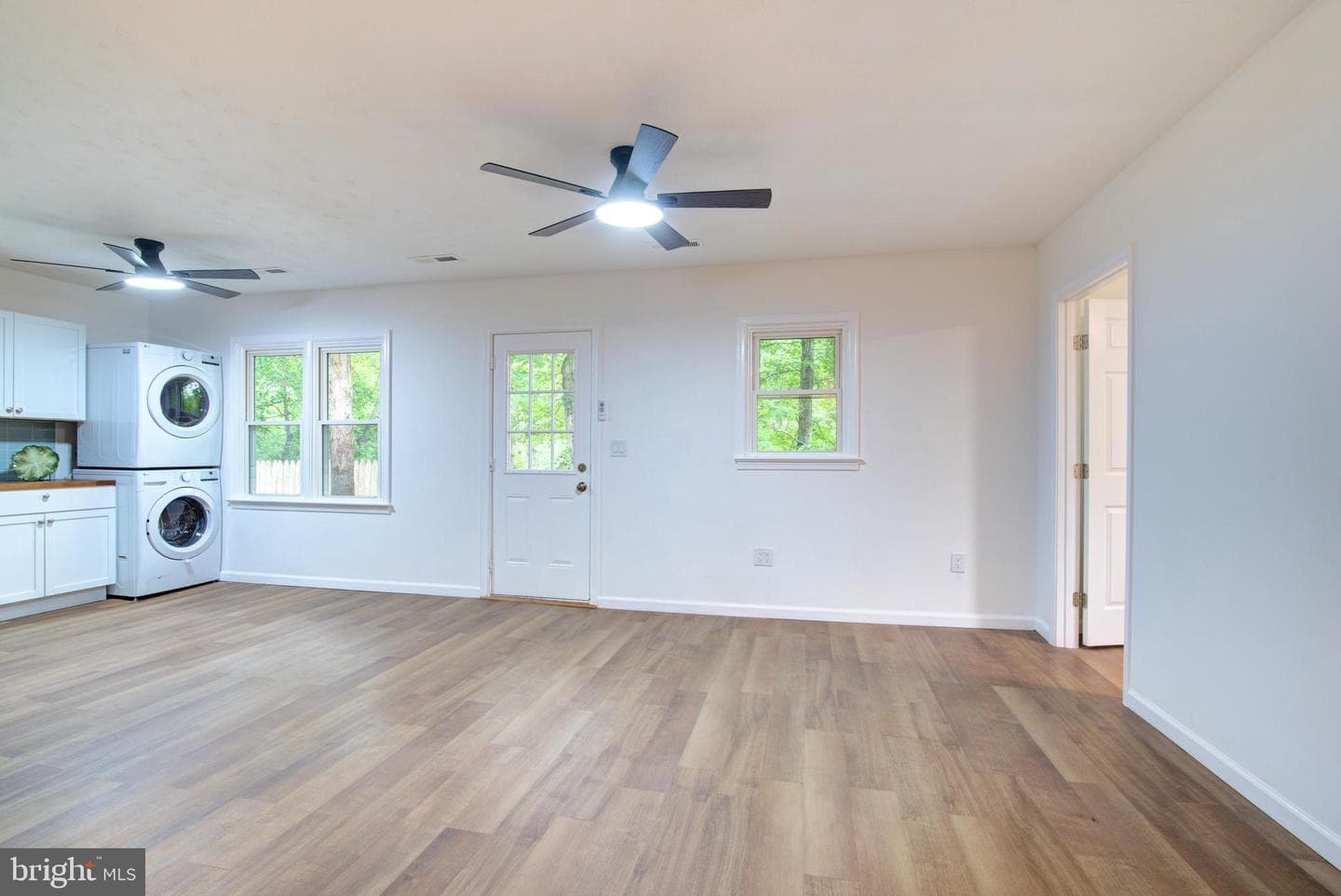 107 Federalist Way photo 12
