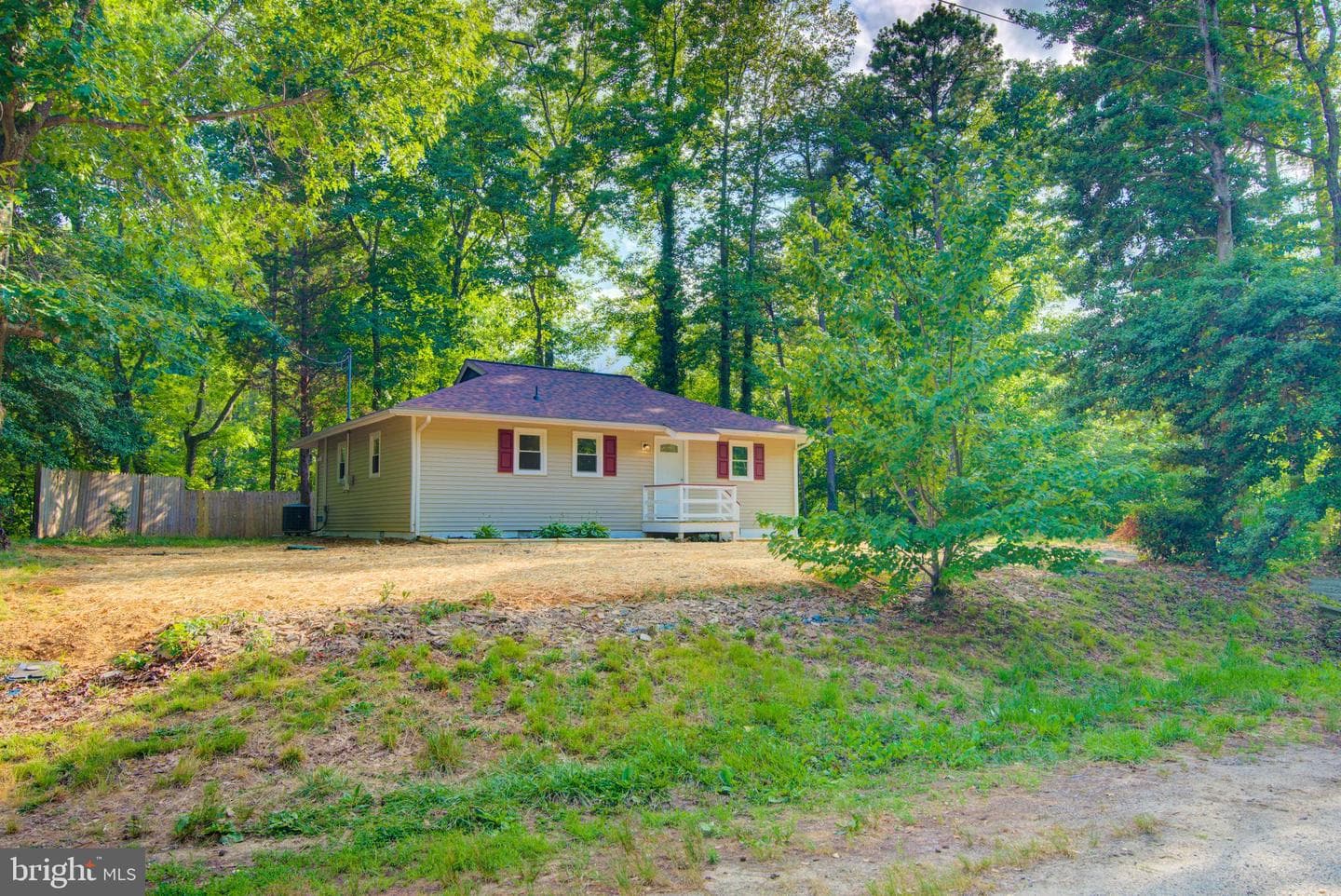 107 Federalist Way photo 32