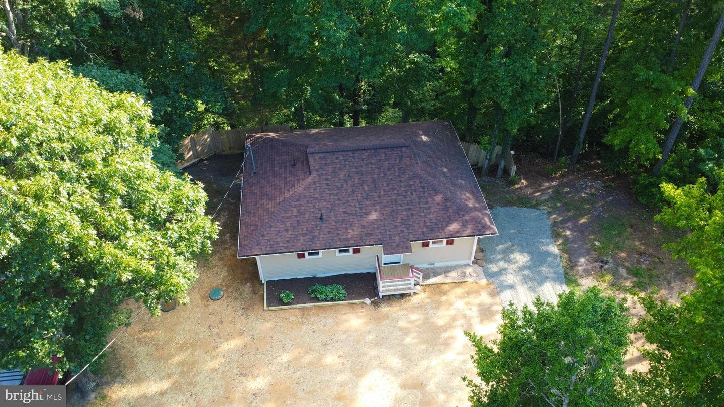 107 Federalist Way photo 33