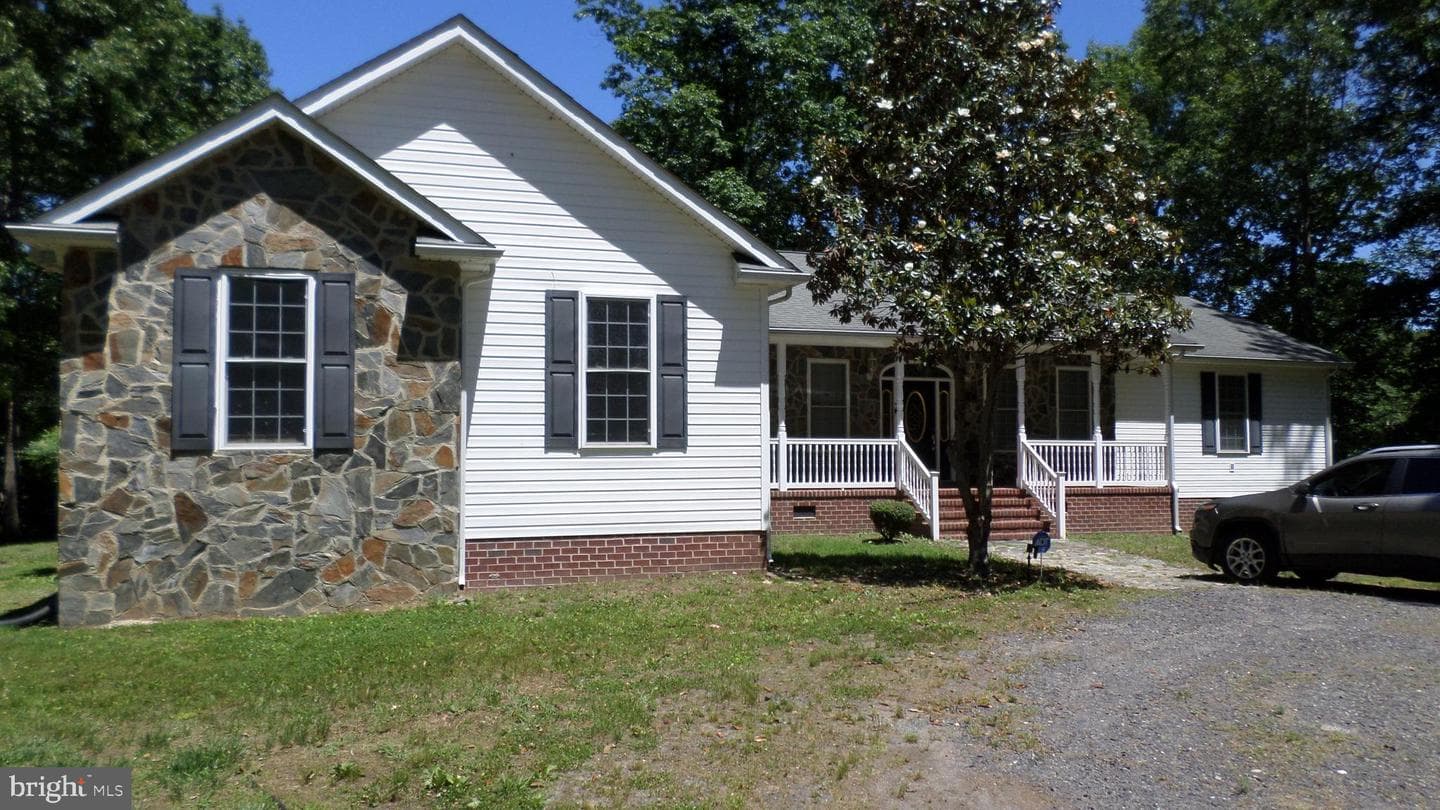 202 Baylor Drive, Montross