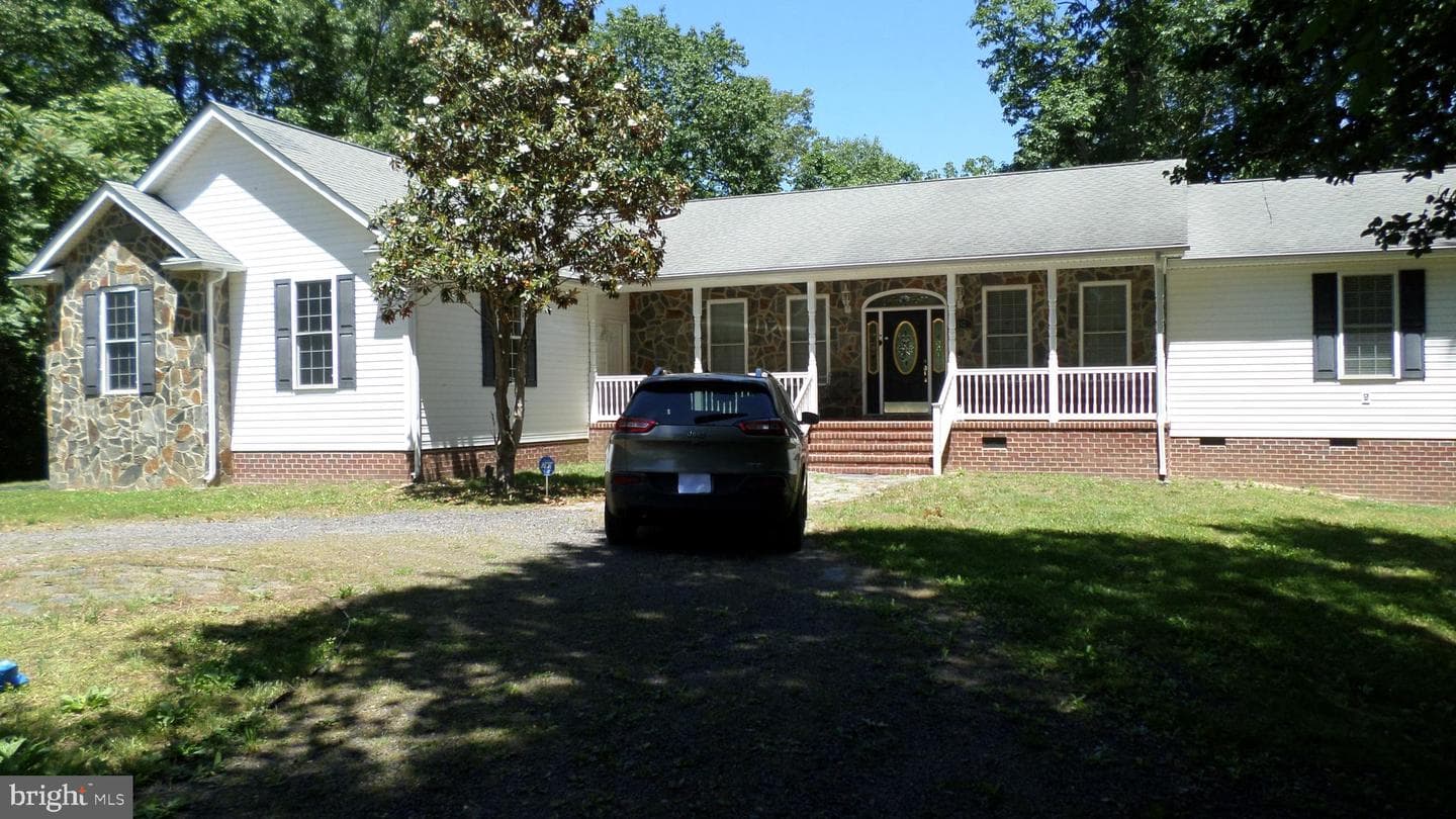 202 Baylor Drive, Montross