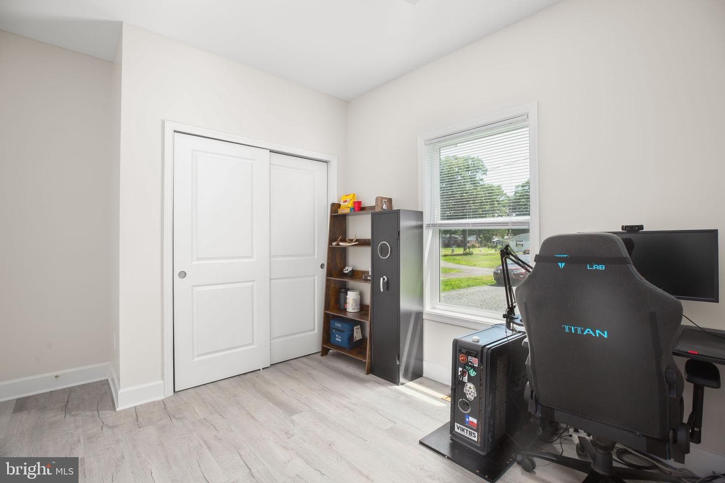 1129 Albrough Boulevard photo 13