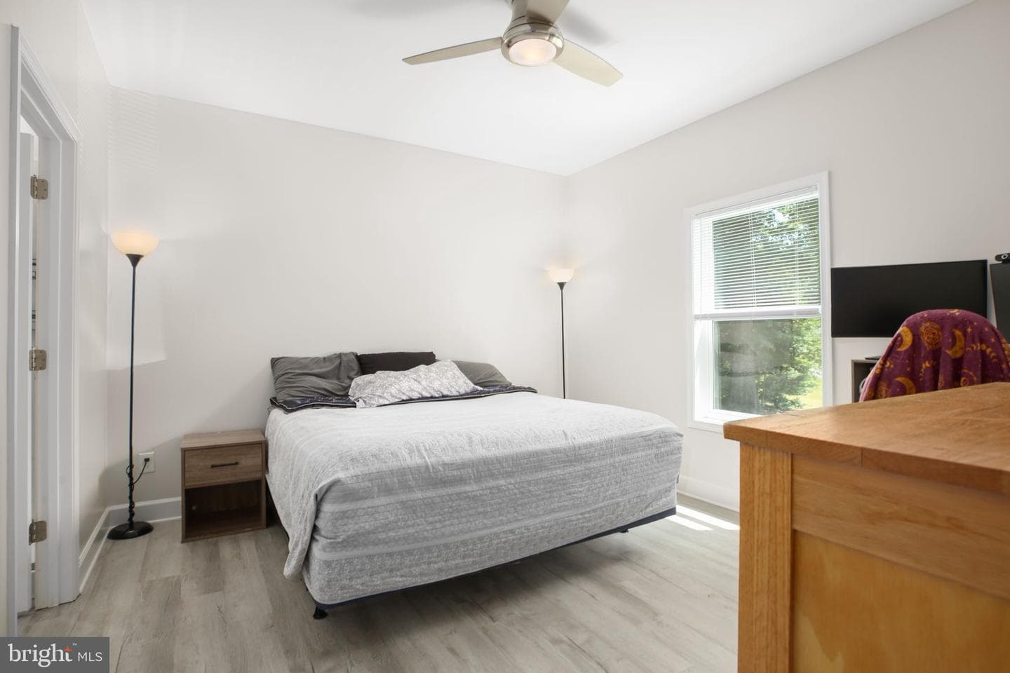 1129 Albrough Boulevard photo 18