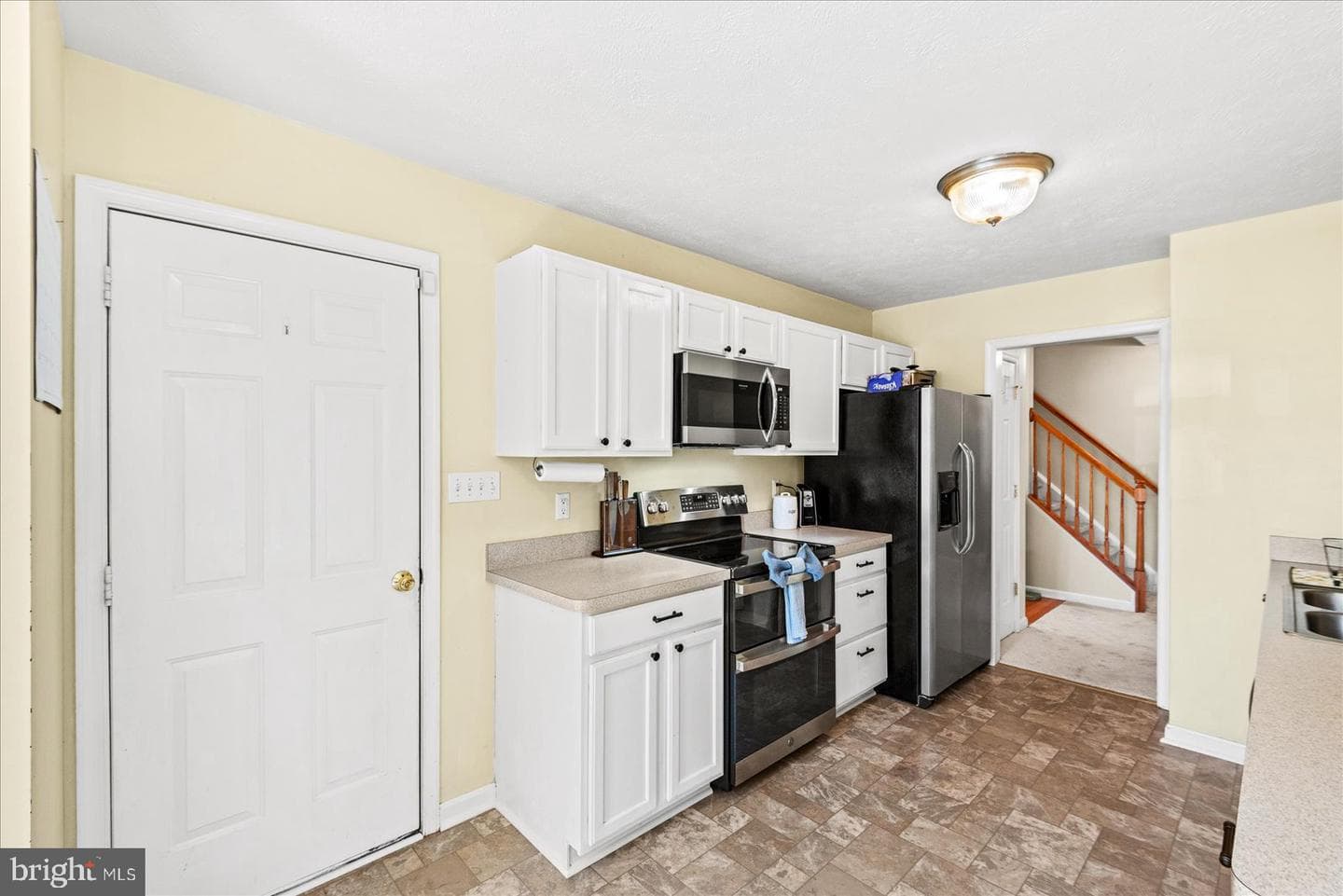360 4th Street photo 11