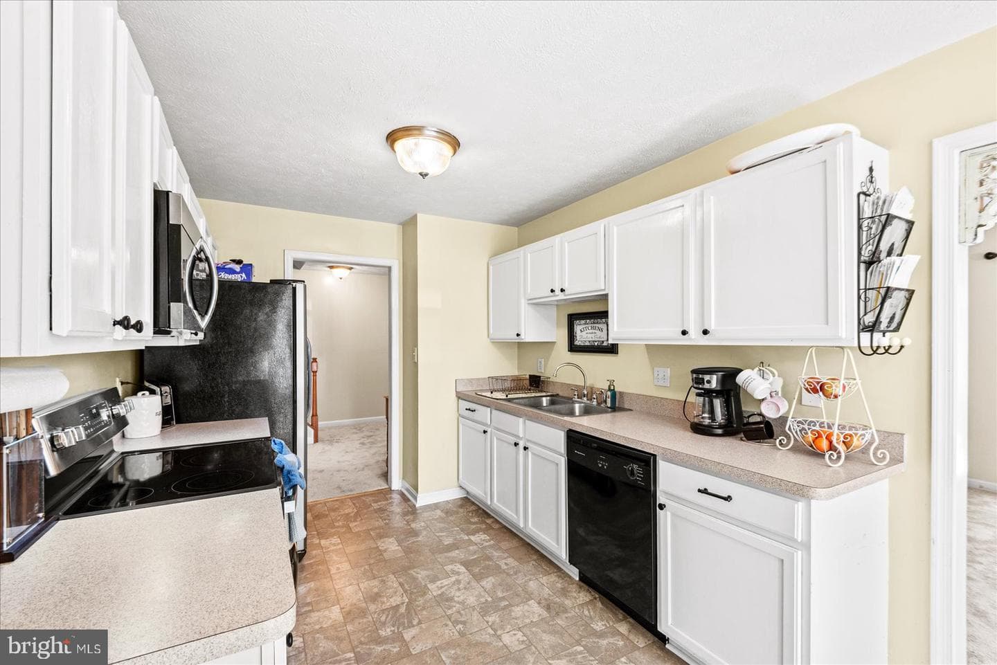 360 4th Street photo 12