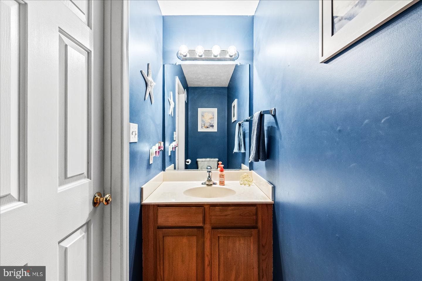 360 4th Street photo 15