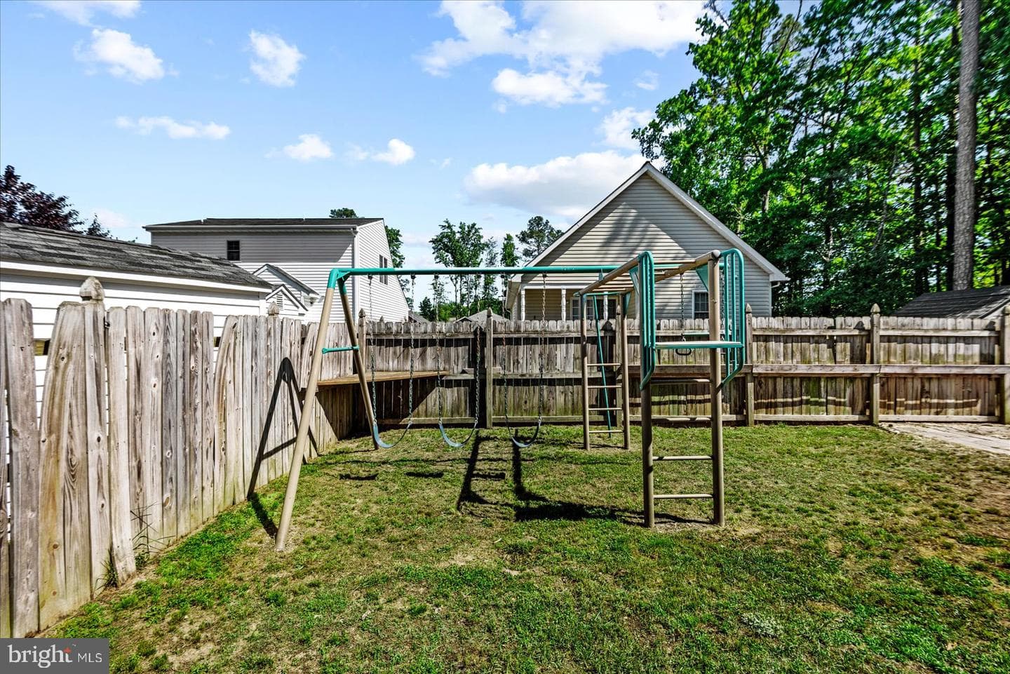 360 4th Street photo 32