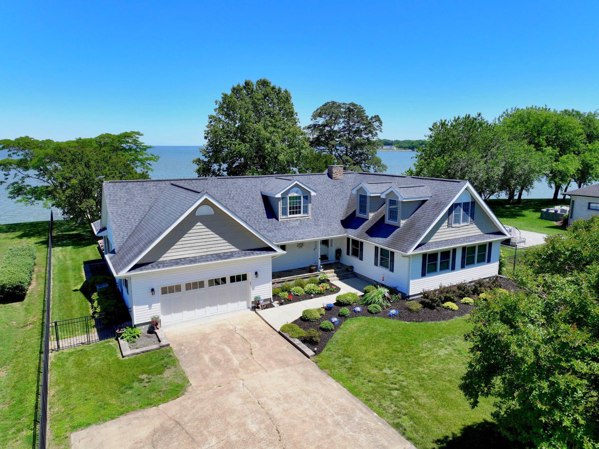 651 Barracks Beach Drive, Colonial Beach