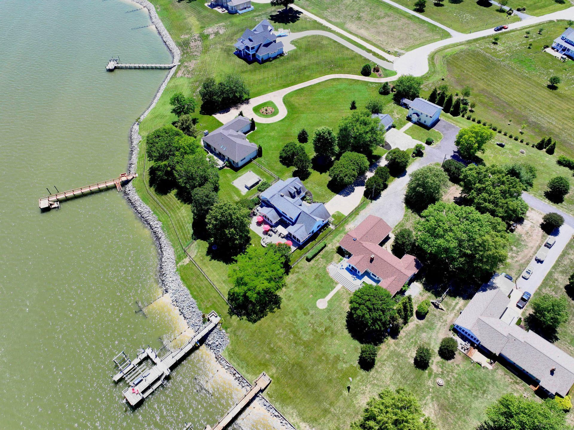 651 Barracks Beach Drive, Colonial Beach
