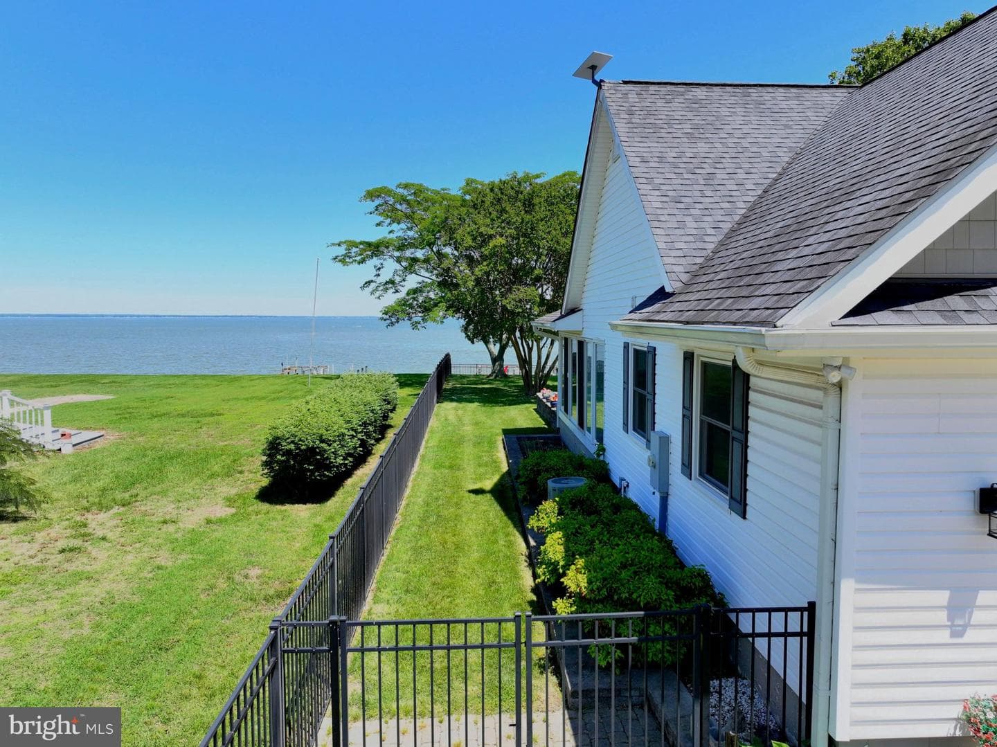 651 Barracks Beach Drive photo 80