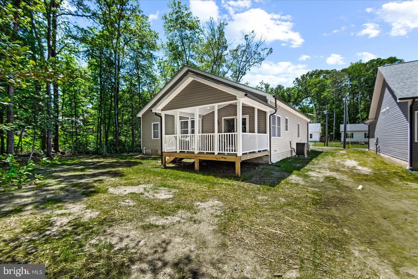 192 Woodmount Drive photo 8