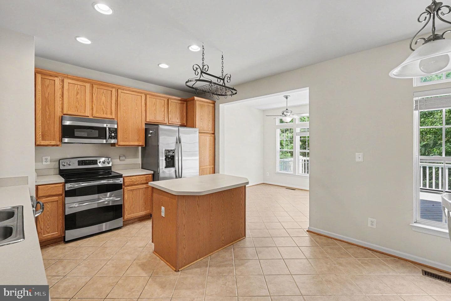 309 Monroe Point Drive photo 18