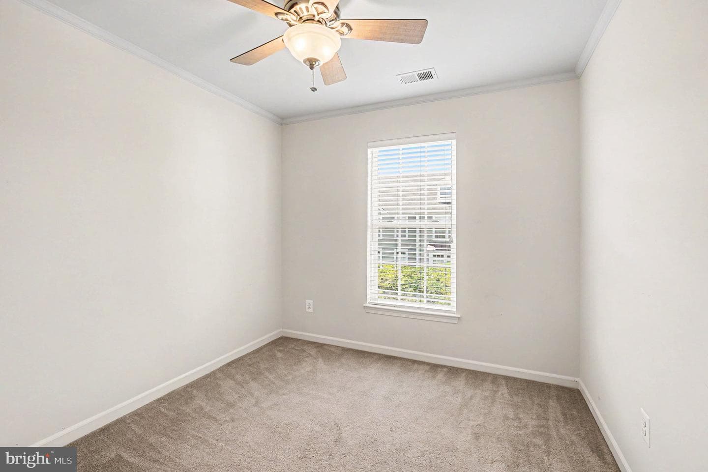 309 Monroe Point Drive photo 3