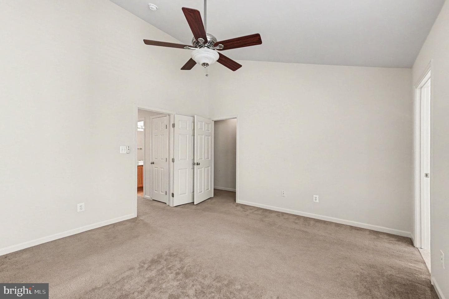 309 Monroe Point Drive photo 7
