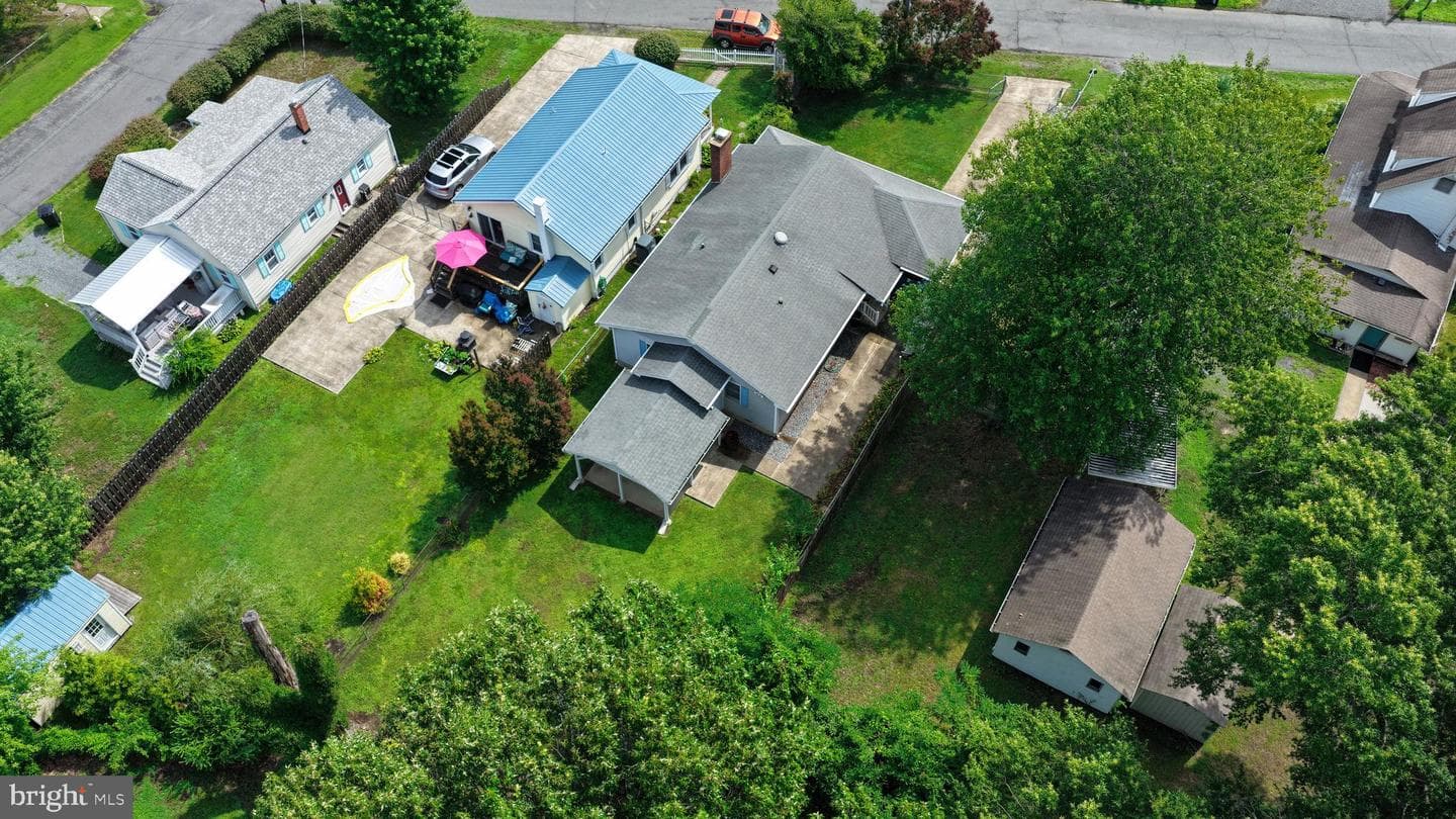 311 Marshall Avenue photo 36