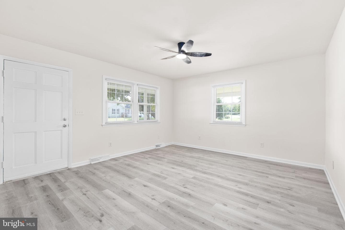 333 Santa Maria Avenue photo 7