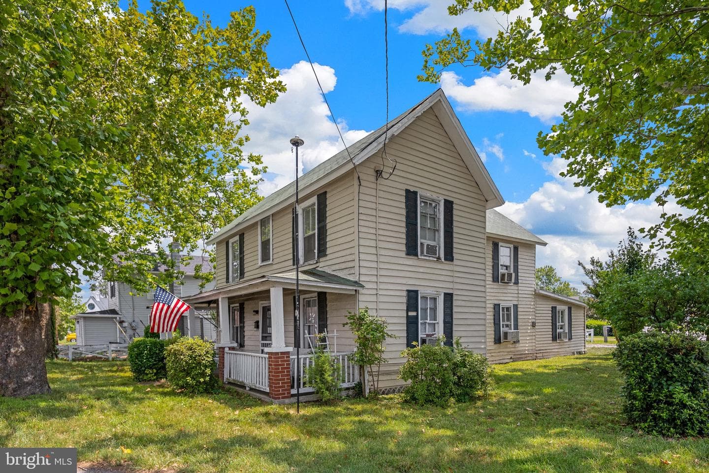 120 Boundary Street photo 3