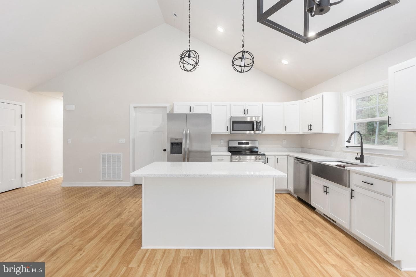 73 Azalea Way photo 18