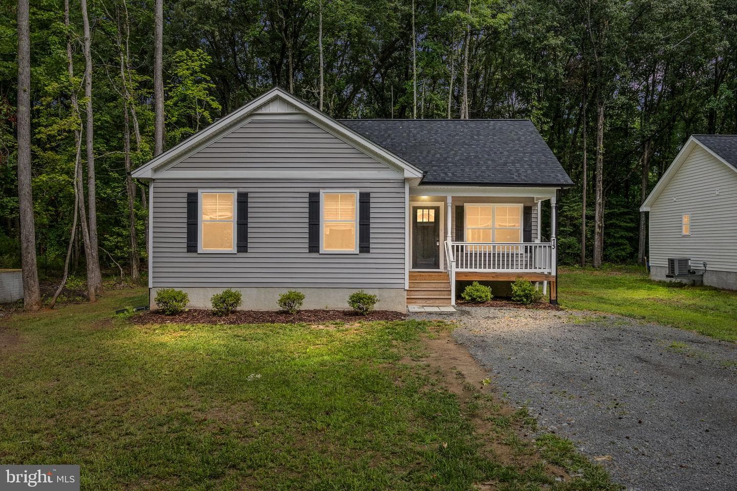 73 Azalea Way photo 3
