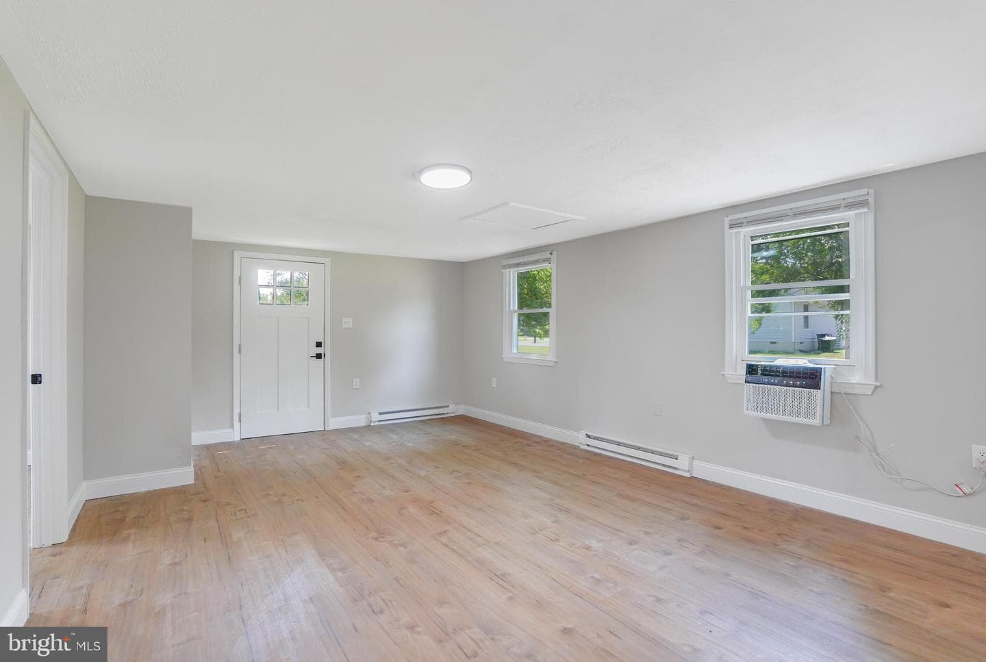 227 Dale Drive photo 6