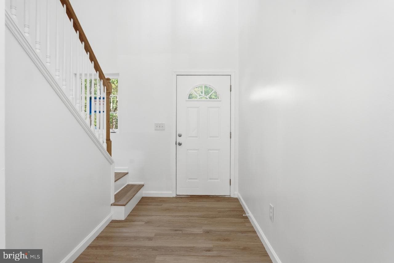 104 Hazel Drive photo 3