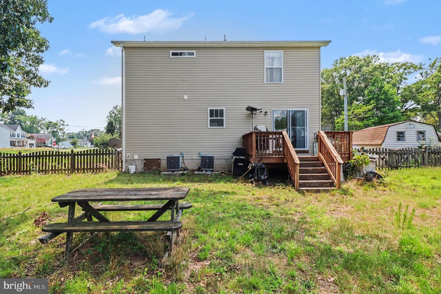 214 Richmond Road photo 33