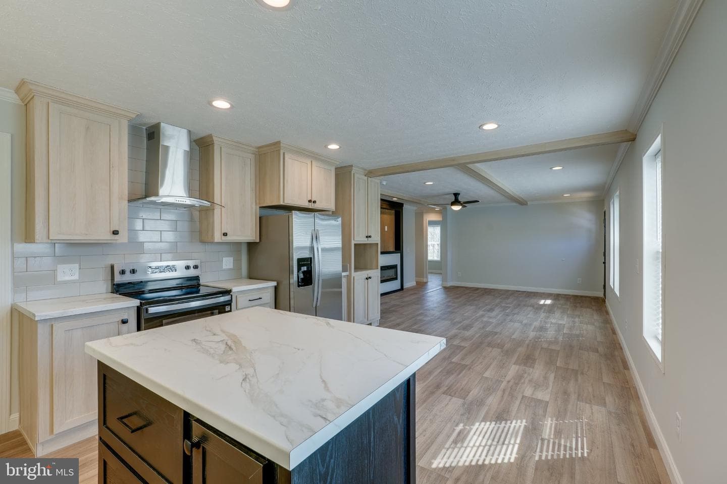 332 Morris Lane photo 8