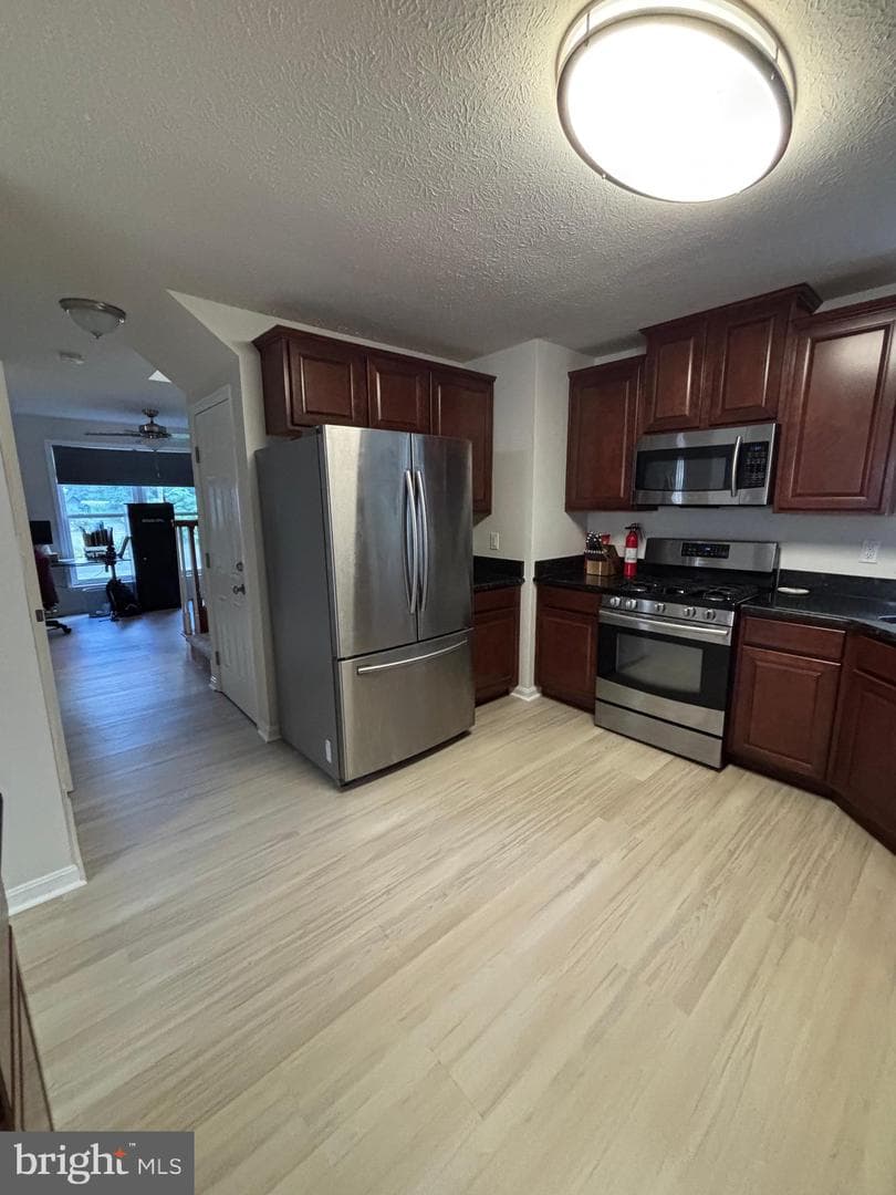 419 Latane Drive photo 7