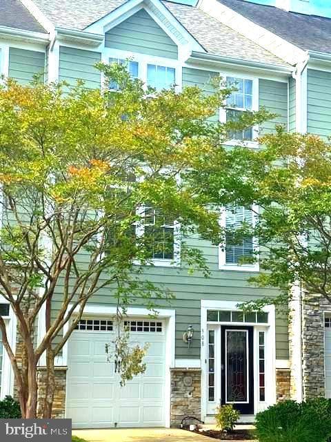 308 Monroe Point Drive photo 1