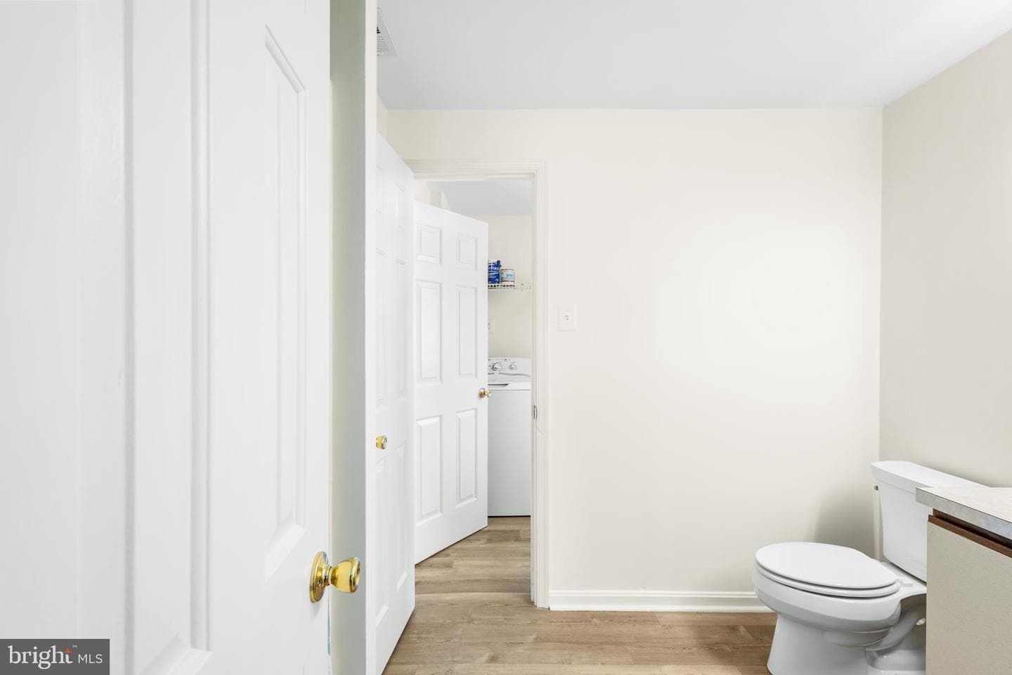 827 Travelers Rest photo 25