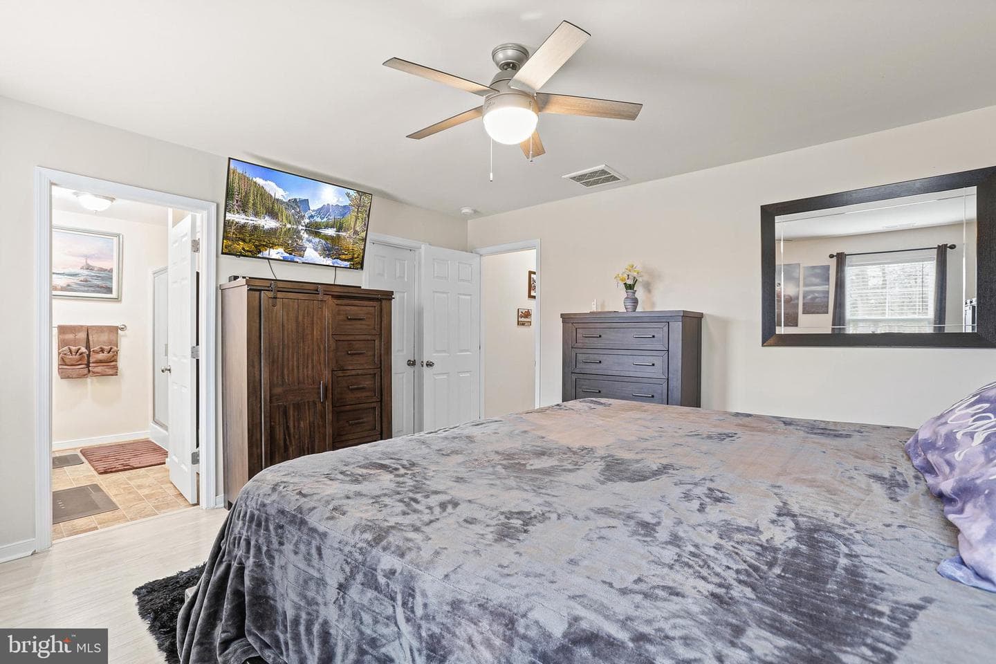 84 Cove Lane photo 24