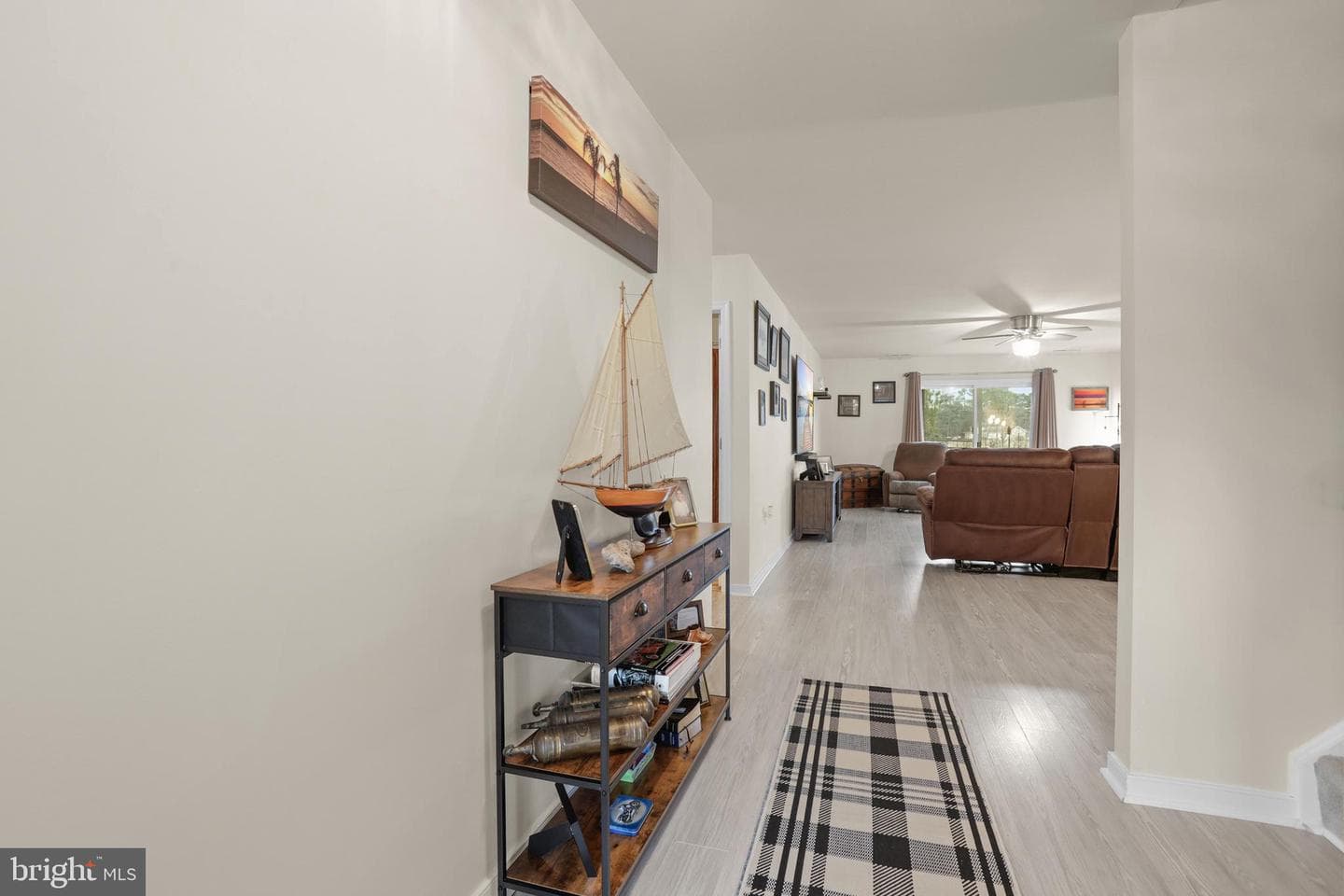 84 Cove Lane photo 6
