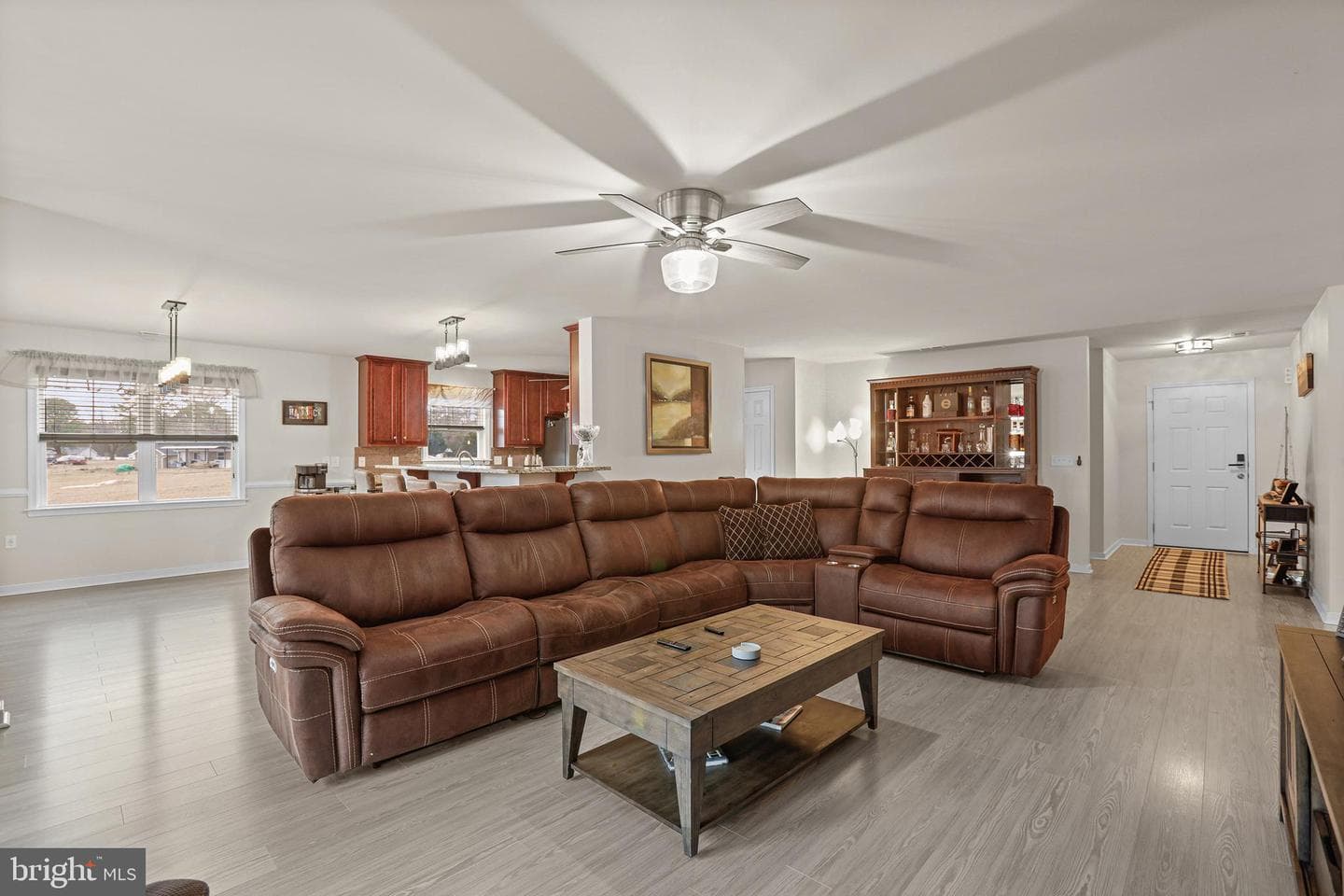 84 Cove Lane photo 9