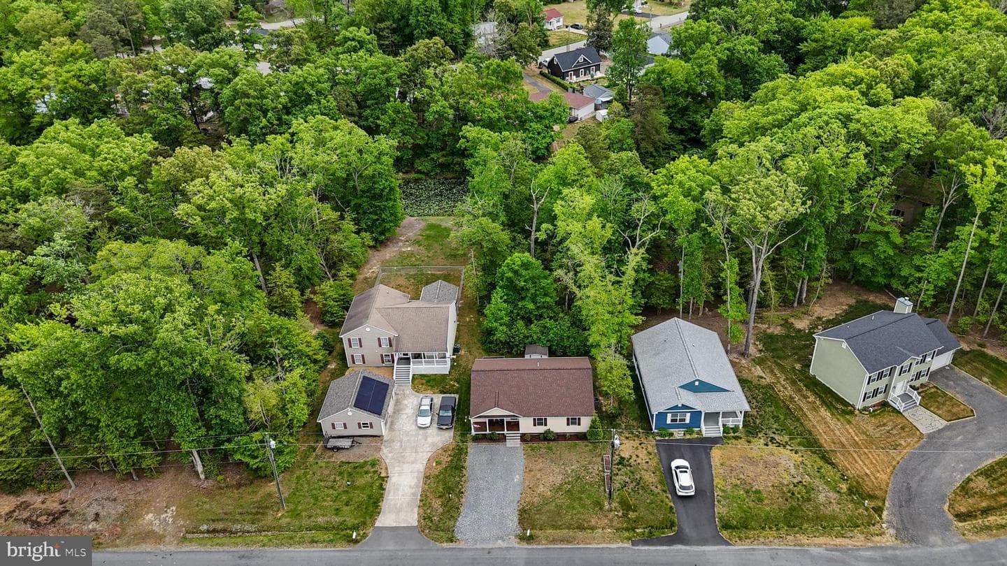 32 Placid Rd photo 14