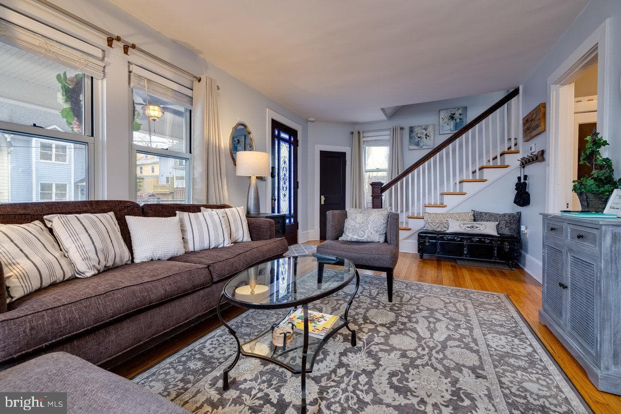 110 E Germain Street photo 17