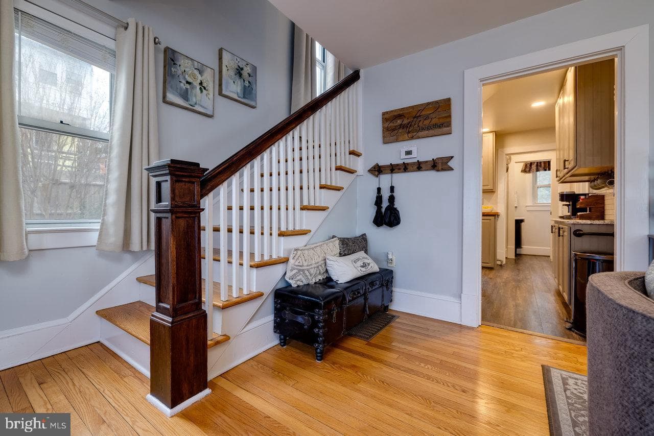 110 E Germain Street photo 21