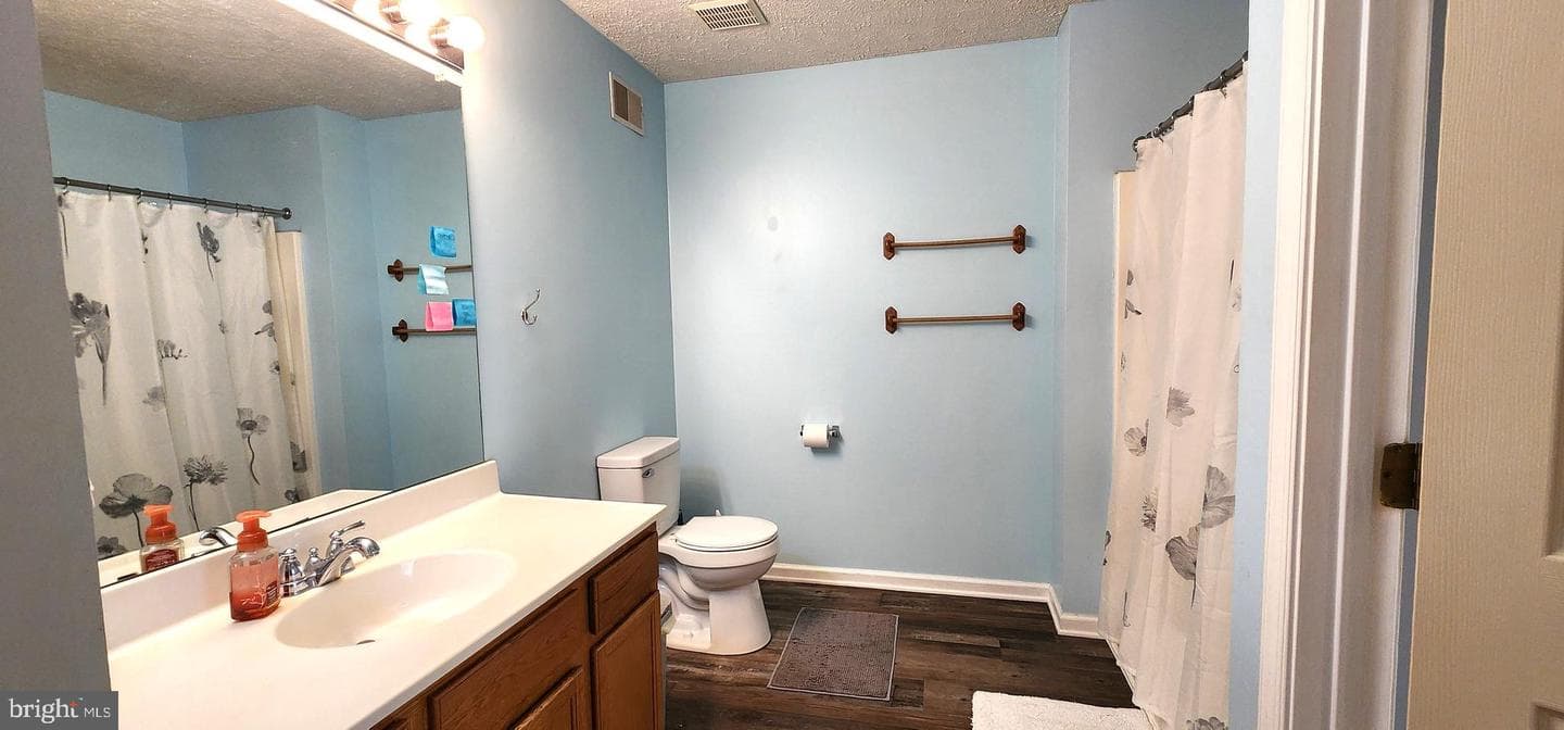 2945 Sorrell Court photo 28