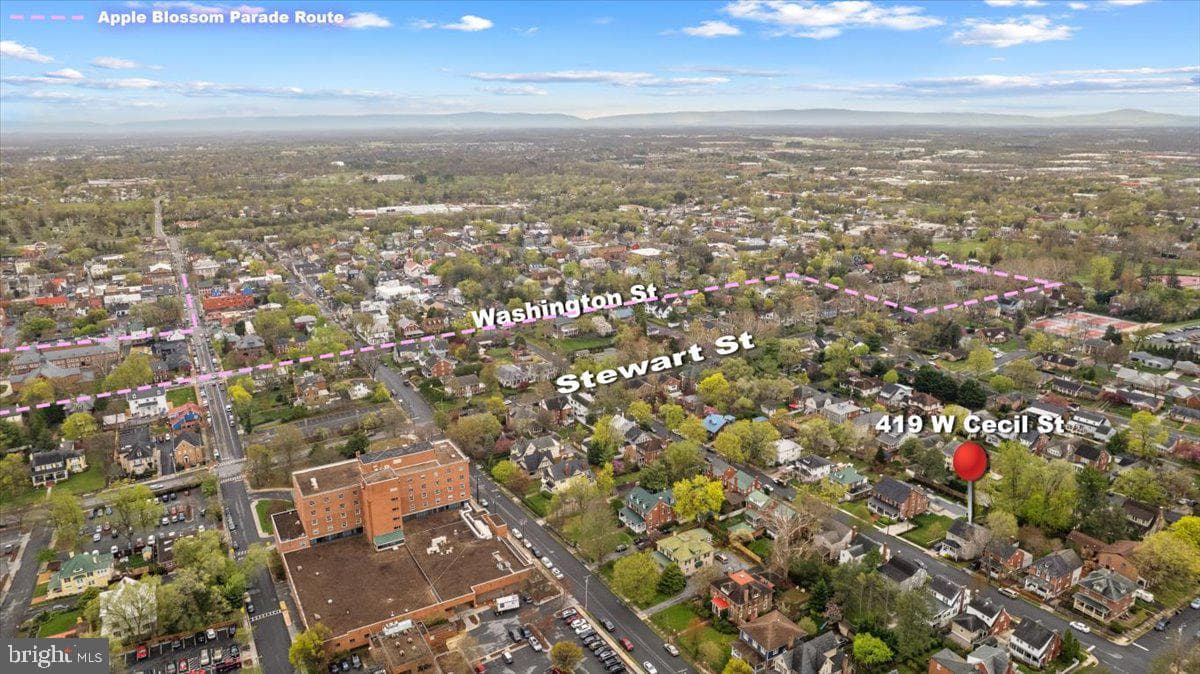 419 W Cecil Street photo 4